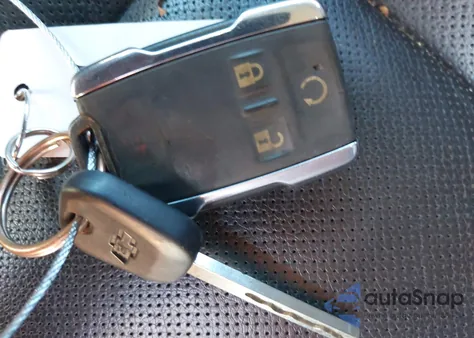 2016 Chevrolet Silverado 1500 1Lz из США, поврежденный, VIN 3GCUKSEC9GG331496